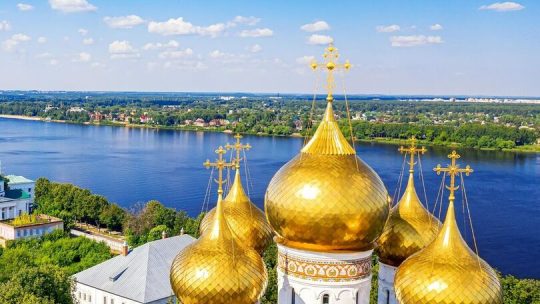 Религиозные Достопримечательности России: Путешествие по Святым Местам
