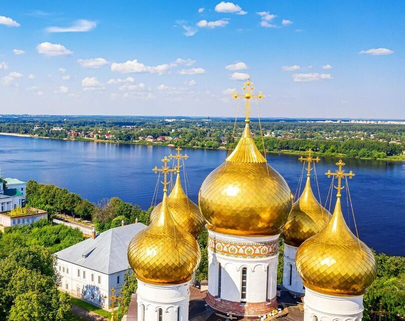 Религиозные Достопримечательности России: Путешествие по Святым Местам