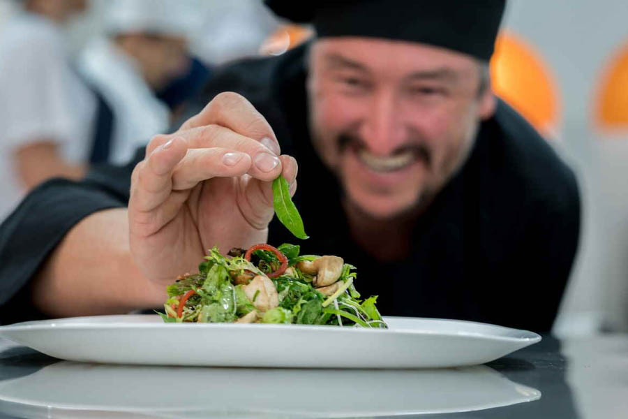 Событийный и гастрономический туризм: сочетание ярких впечатлений и вкусовых ощущений