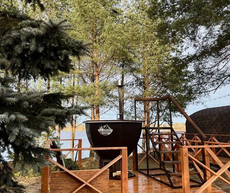 Загородный отдых у Волги: топ причин снять банный домик под Тверью