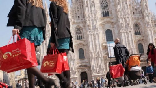 Черная пятница в Милане и Стамбуле: как попасть в epicenter шопинг туризма