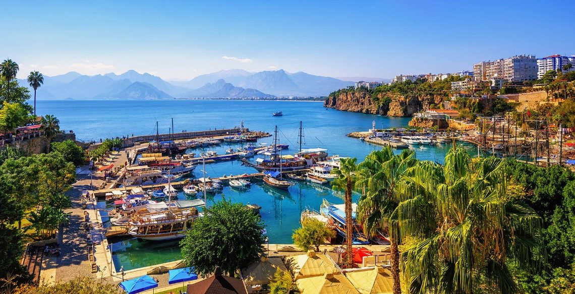 Секреты туристов: когда покупать горящий тур в Турцию, чтобы не прогадать